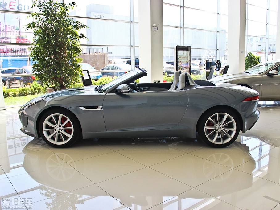 2013��ݱ�F-TYPE 3.0T S