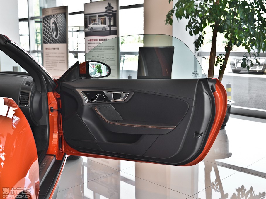 2013ݱF-TYPE 5.0T V8 S Ї