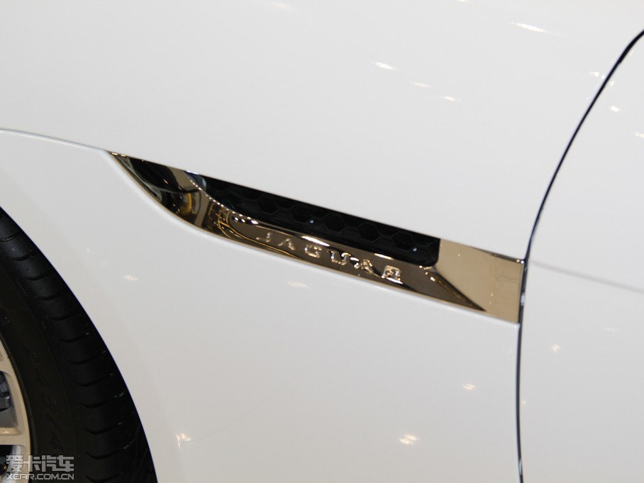 2013��ݱ�F-TYPE 3.0T