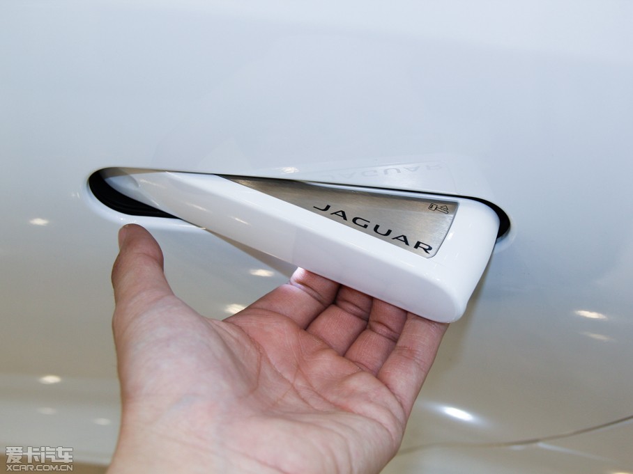 2013��ݱ�F-TYPE 3.0T