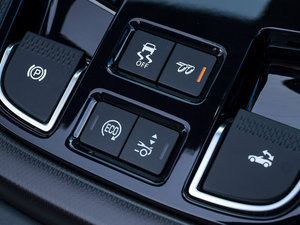 20135.0T V8 S п؅^(q)