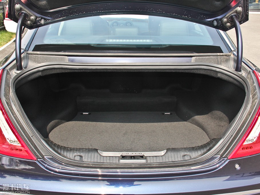 2014ݱXJ L 2.0T ȫ̄(w)