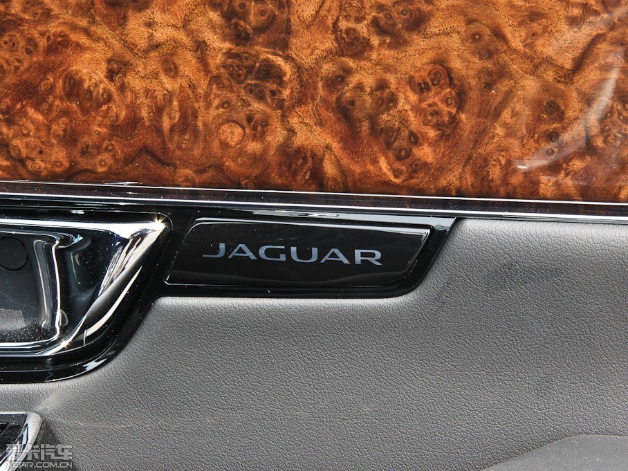 2014ݱXJ L 2.0T ȫ̄(w)