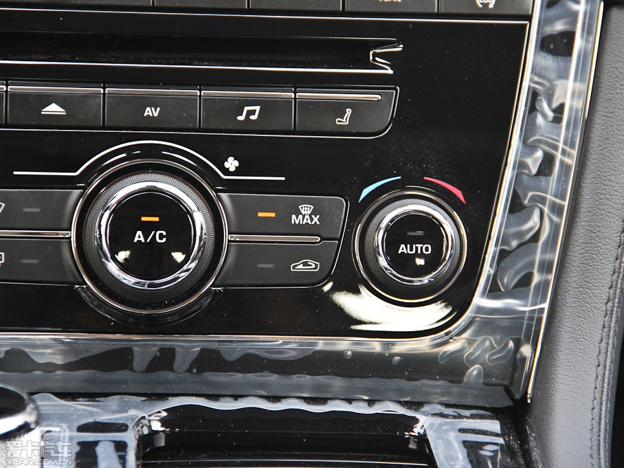 2014ݱXJ L 2.0T ȫ̄(w)