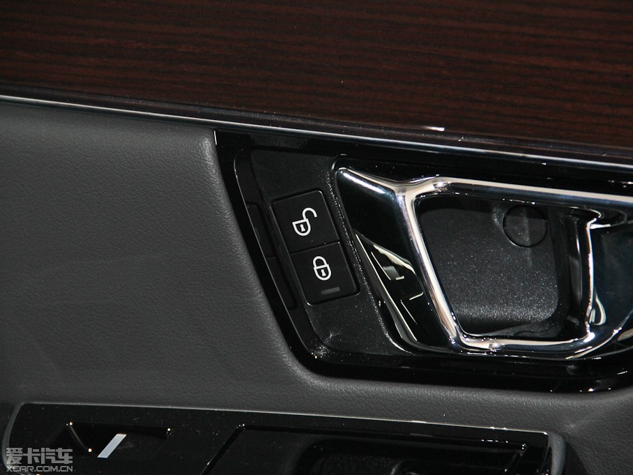 2014ݱXJ L 2.0T ̄հ