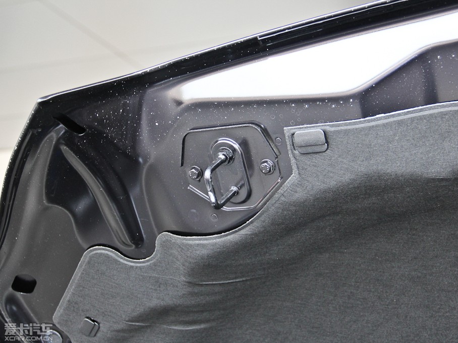 2014ݱXJ L 2.0T ̄(w)