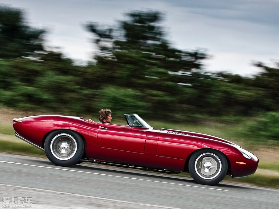 2011ݱE-TYPE Speedster