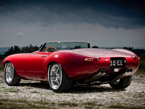 2011Speedster w^(gun)