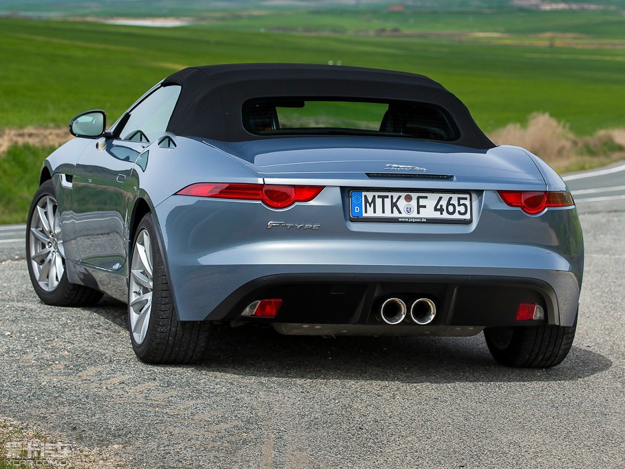 2013ݱF-TYPE V6