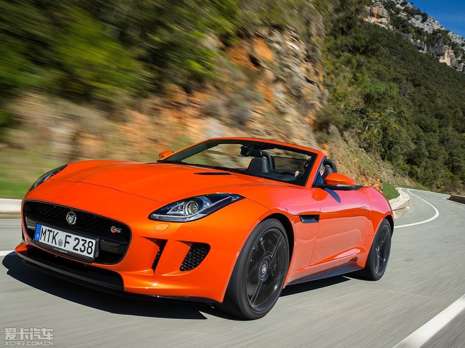 2015ݱF-TYPE V8 S