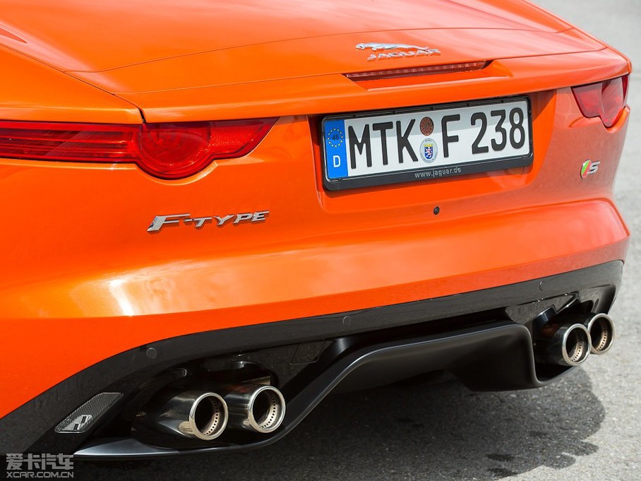 2015ݱF-TYPE V8 S