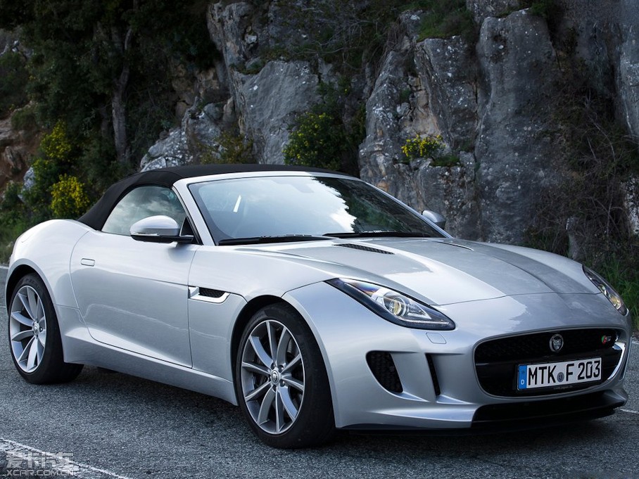 2015ݱF-TYPE V6 S
