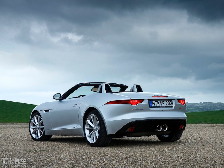 2015ݱF-TYPE V6 S