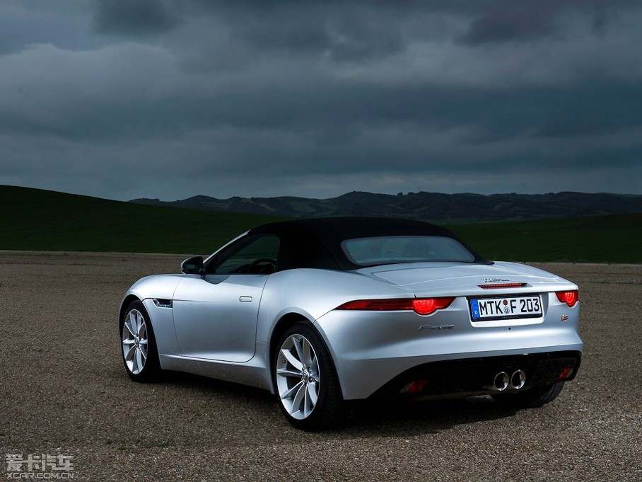 2015ݱF-TYPE V6 S
