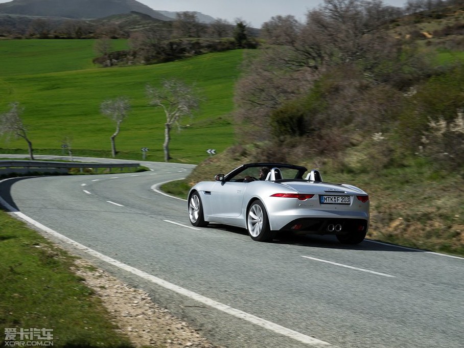 2015ݱF-TYPE V6 S