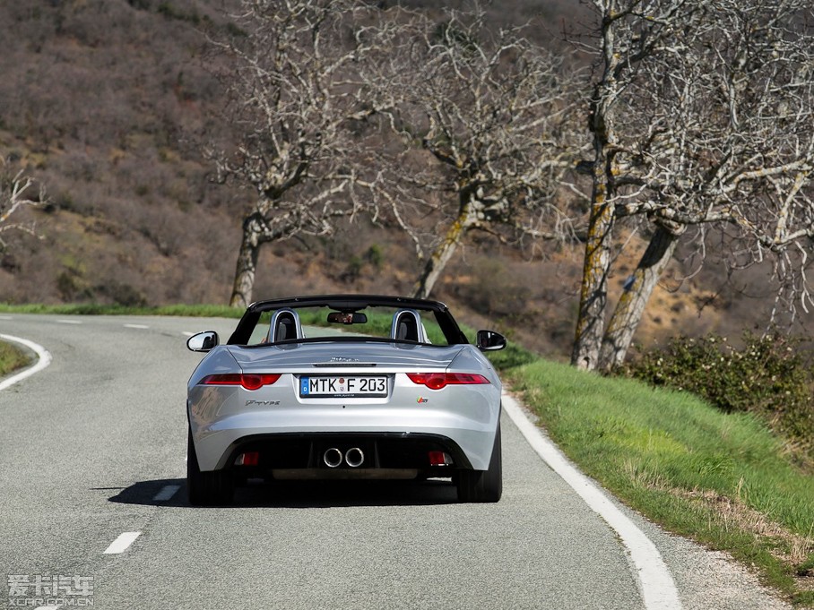 2015ݱF-TYPE V6 S