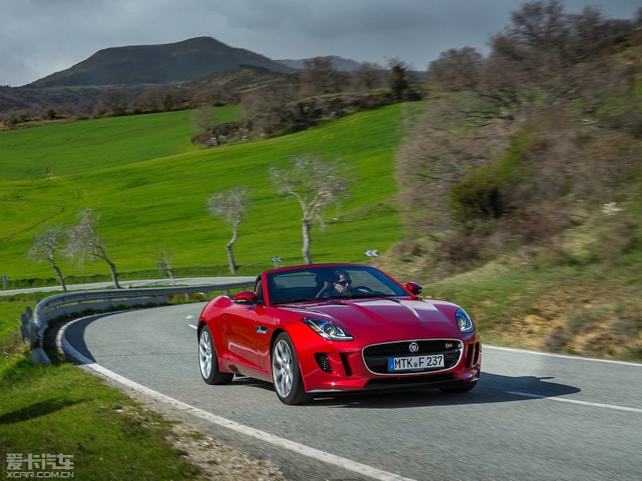2015ݱF-TYPE V6 S