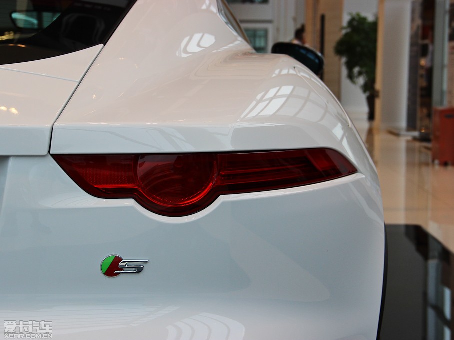 2015ݱF-TYPE 3.0T V6 S Ӳ