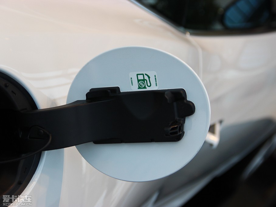 2015ݱF-TYPE 3.0T V6 S Ӳ