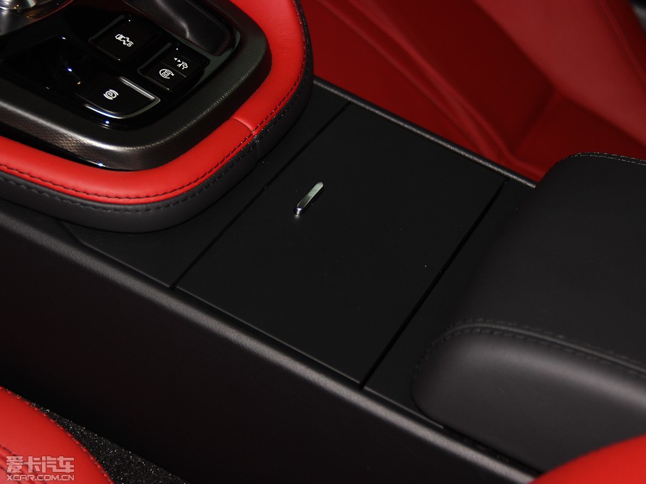 2015ݱF-TYPE 3.0T V6 S Ӳ