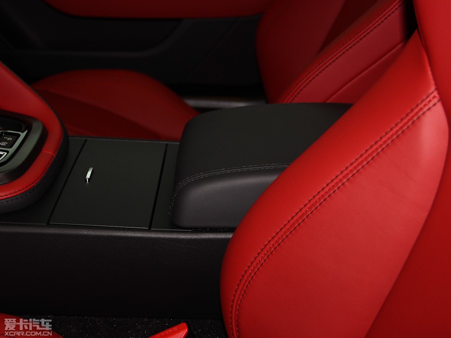 2015ݱF-TYPE 3.0T V6 S Ӳ