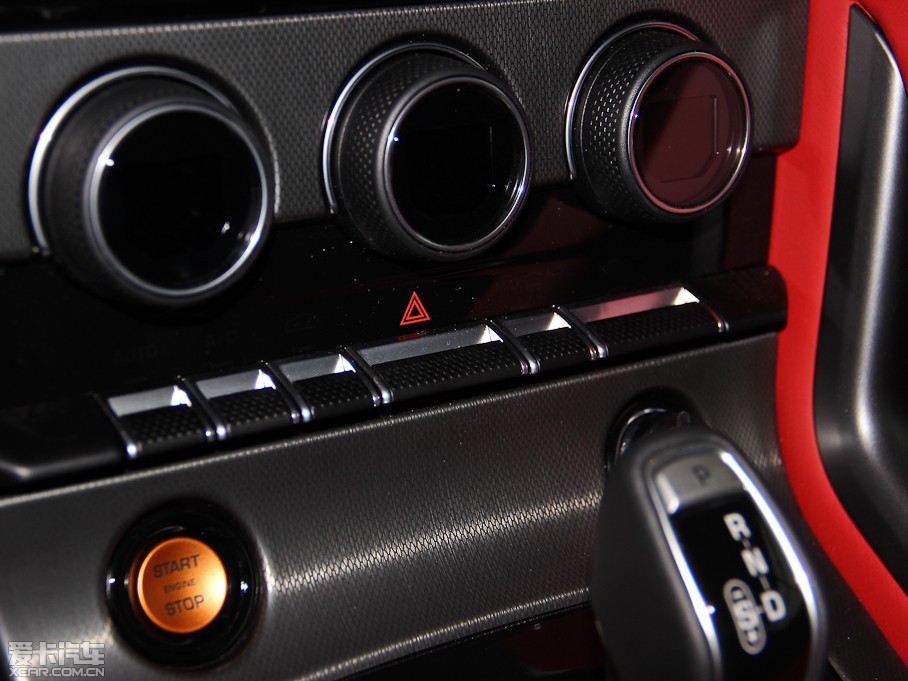 2015ݱF-TYPE 3.0T V6 S Ӳ