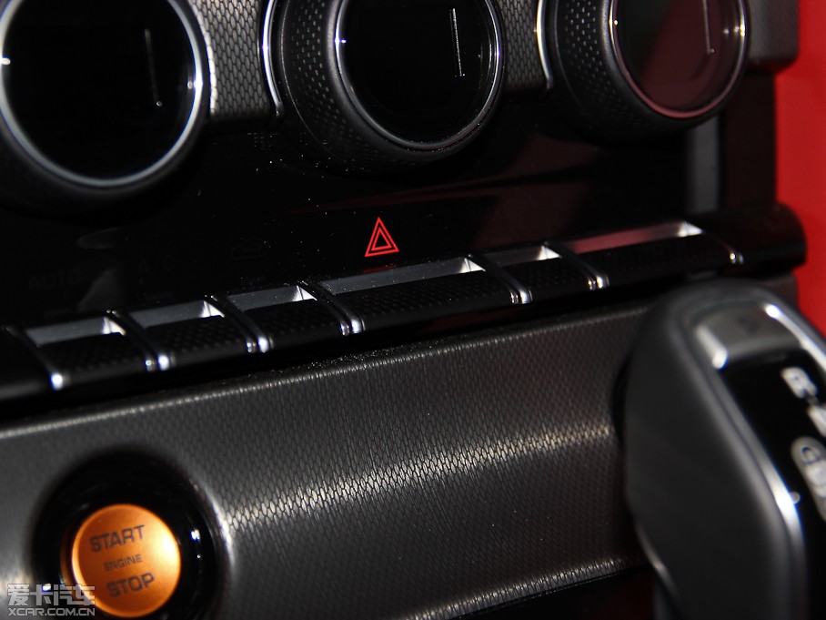 2015ݱF-TYPE 3.0T V6 S Ӳ