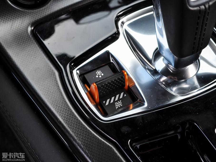 2015ݱF-TYPE 3.0T V6 S Ӳ