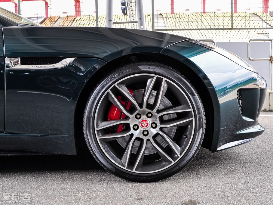 2015��ݱ�F-TYPE 5.0T V8 R Ӳ�