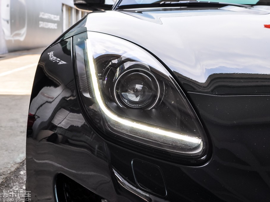 2015ݱF-TYPE 5.0T V8 R Ӳ