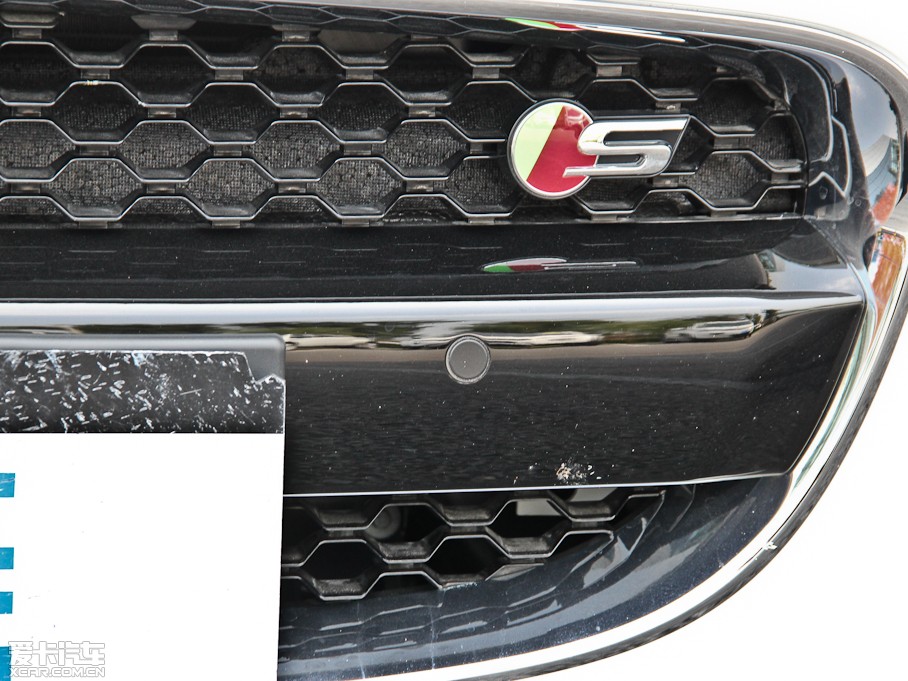 2015ݱF-TYPE 3.0T V6 Ӳ