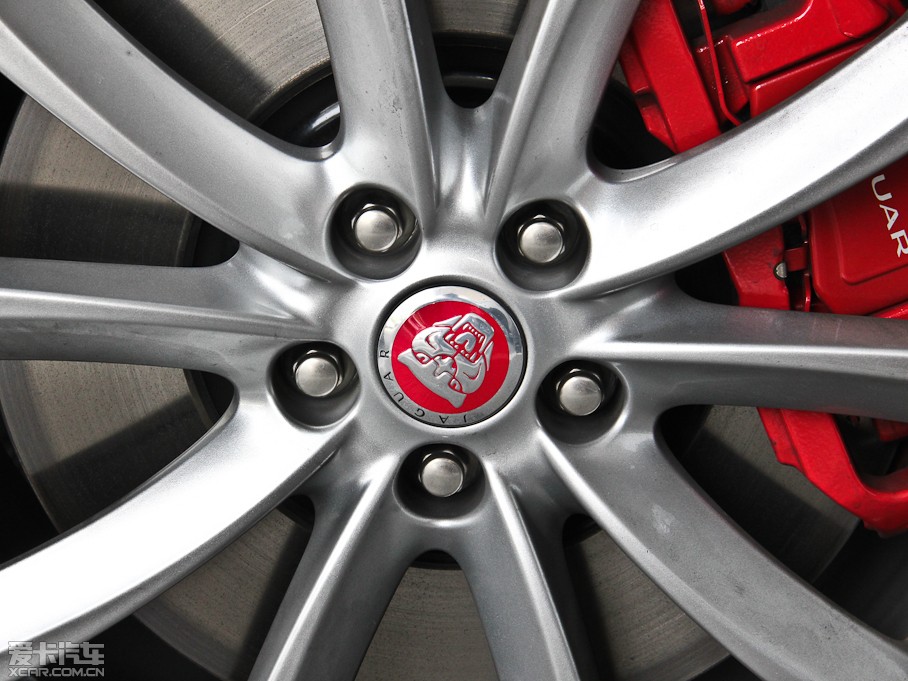 2015ݱF-TYPE 3.0T V6 Ӳ