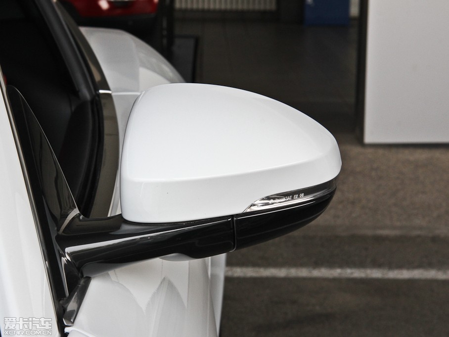 2015ݱF-TYPE 3.0T V6 Ӳ