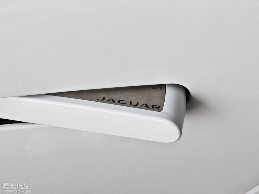 2015ݱF-TYPE 3.0T V6 Ӳ