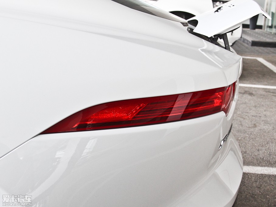 2015ݱF-TYPE 3.0T V6 Ӳ