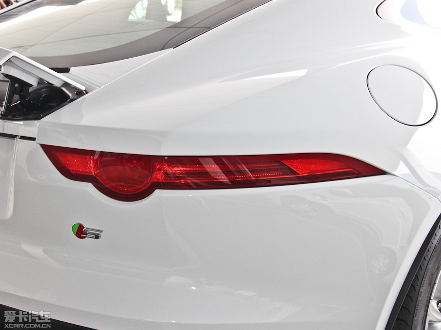 2015ݱF-TYPE 3.0T V6 Ӳ