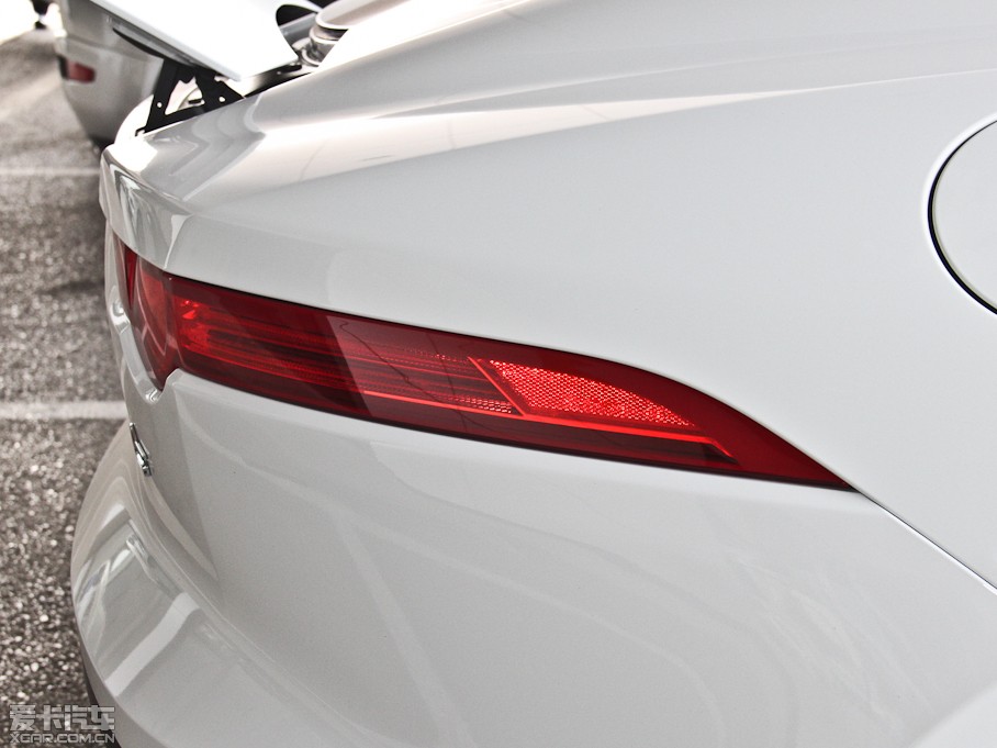 2015ݱF-TYPE 3.0T V6 Ӳ