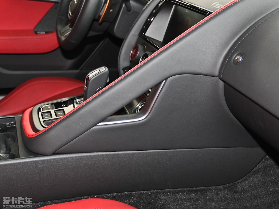 2015ݱF-TYPE 3.0T V6 Ӳ