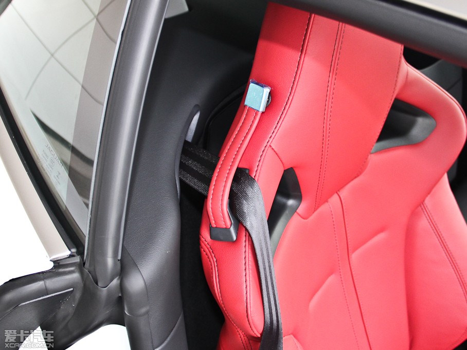 2015ݱF-TYPE 3.0T V6 Ӳ