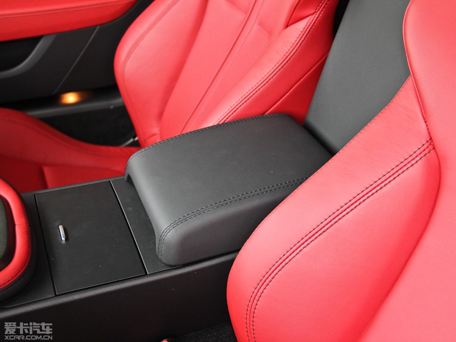 2015ݱF-TYPE 3.0T V6 Ӳ