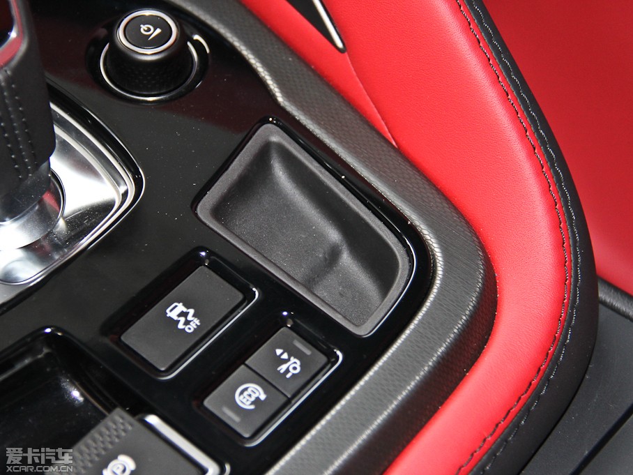 2015ݱF-TYPE 3.0T V6 Ӳ