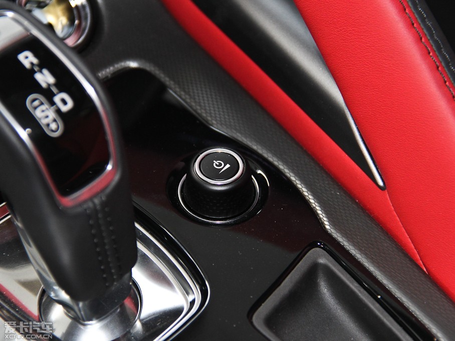 2015ݱF-TYPE 3.0T V6 Ӳ