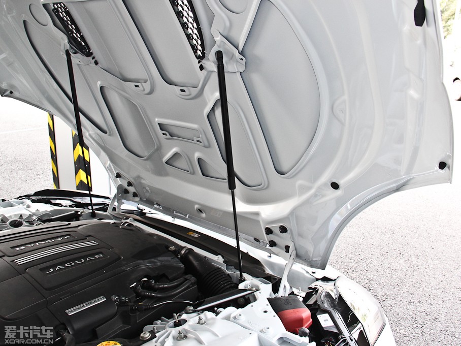 2015ݱF-TYPE 3.0T V6 Ӳ