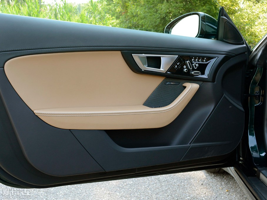 2015ݱF-TYPE 3.0T V6 S Ӳ