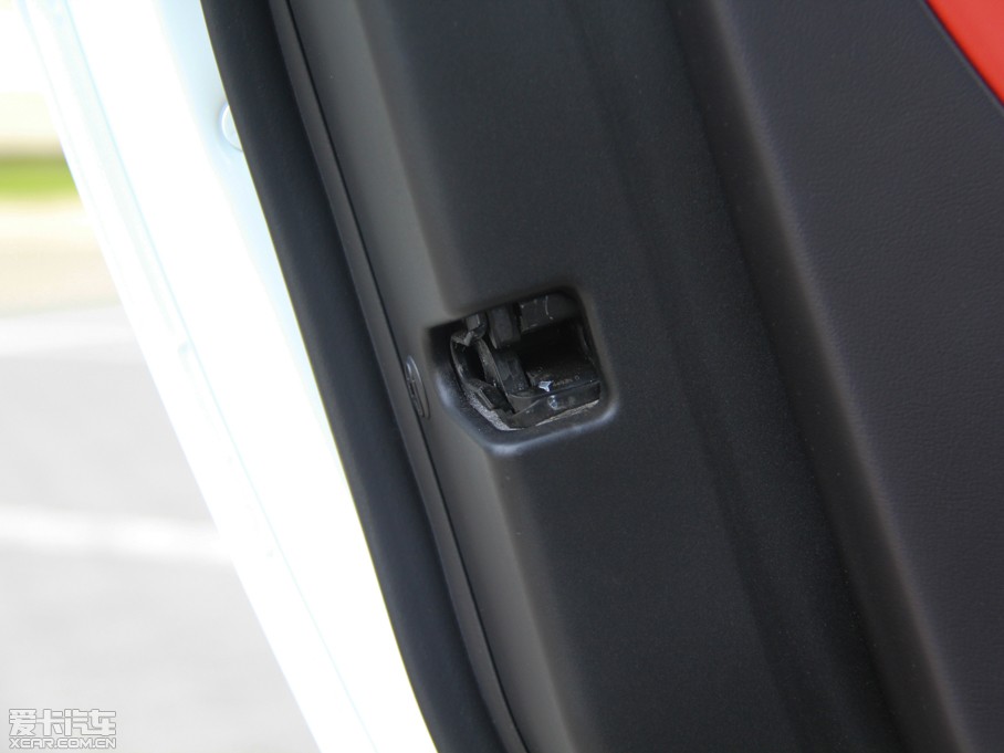 2015ݱF-TYPE 3.0T V6 S Ӳ