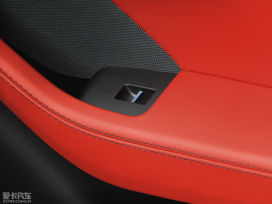 2015ݱF-TYPE 3.0T V6 S Ӳ