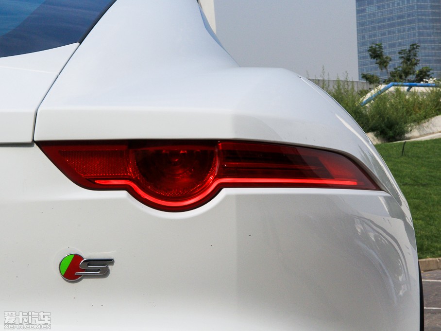 2015ݱF-TYPE 3.0T V6 S Ӳ