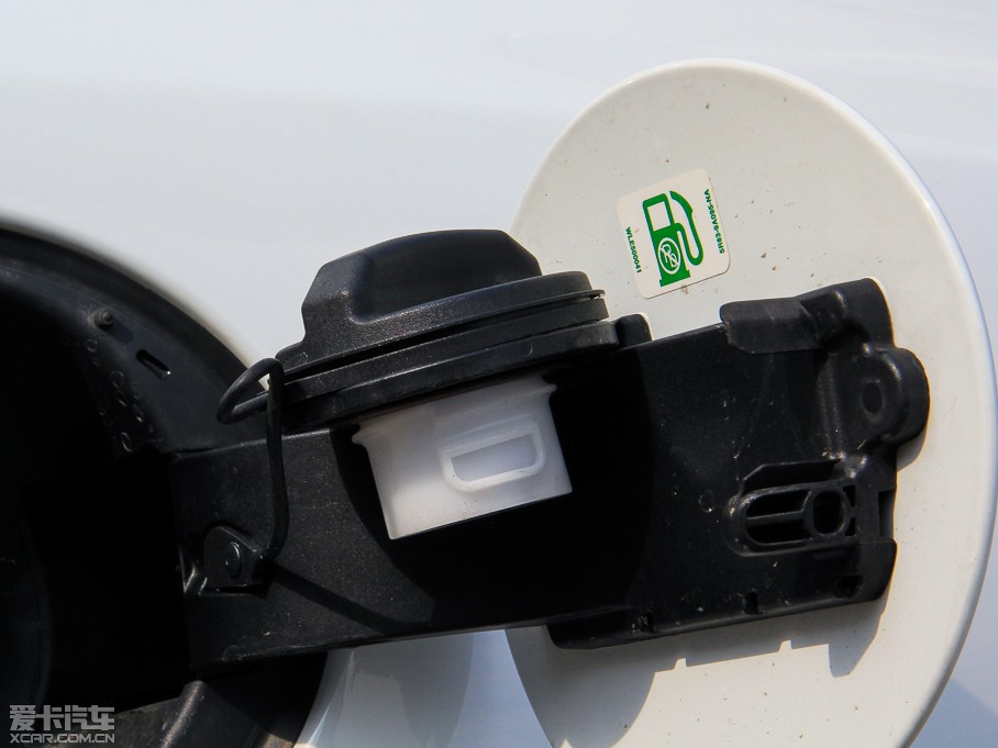 2015ݱF-TYPE 3.0T V6 S Ӳ