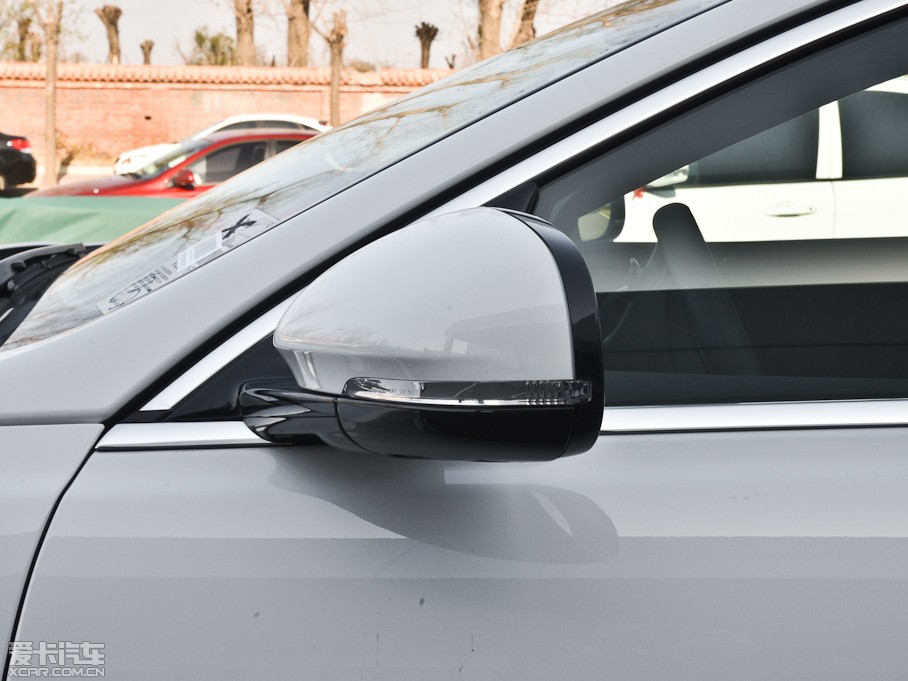 2014ݱXJ L 3.0SC ȫ̄Ճ