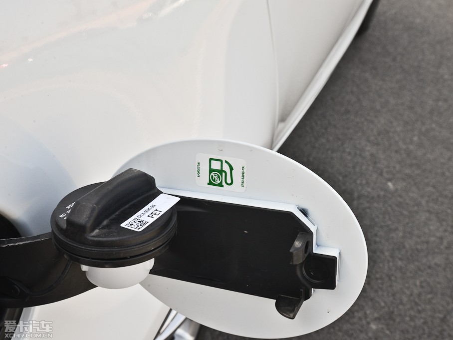 2014ݱXJ L 3.0SC ȫ̄(w)(q)